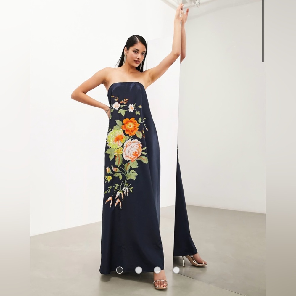 Embroidered Floral Strapless Maxi Dress - Navy